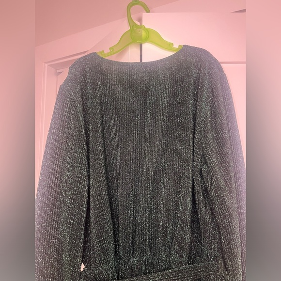 Hi, selling this elegant brilliant dress in size France 1 (XS-S) - Picture 10 of 15